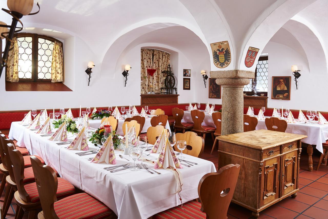 Hotel Gaeubodenhof Straubing Exterior foto